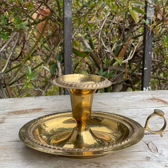 Vintage Brass candlestick holder - Picture 2 of 9